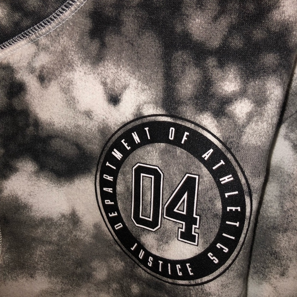 Girls Justice sweater - Picture 2 of 7